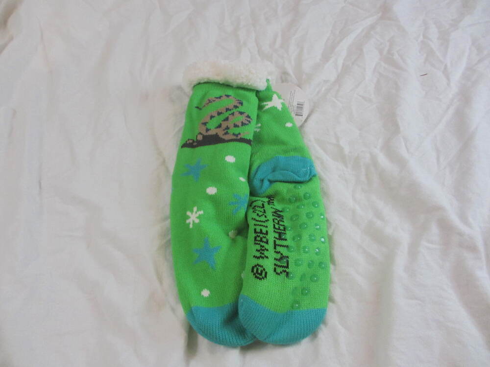 NWT! HARRY POTTER Slytherin SHERPA LINED GREEN SLIPPER SOCKS Non-Slip